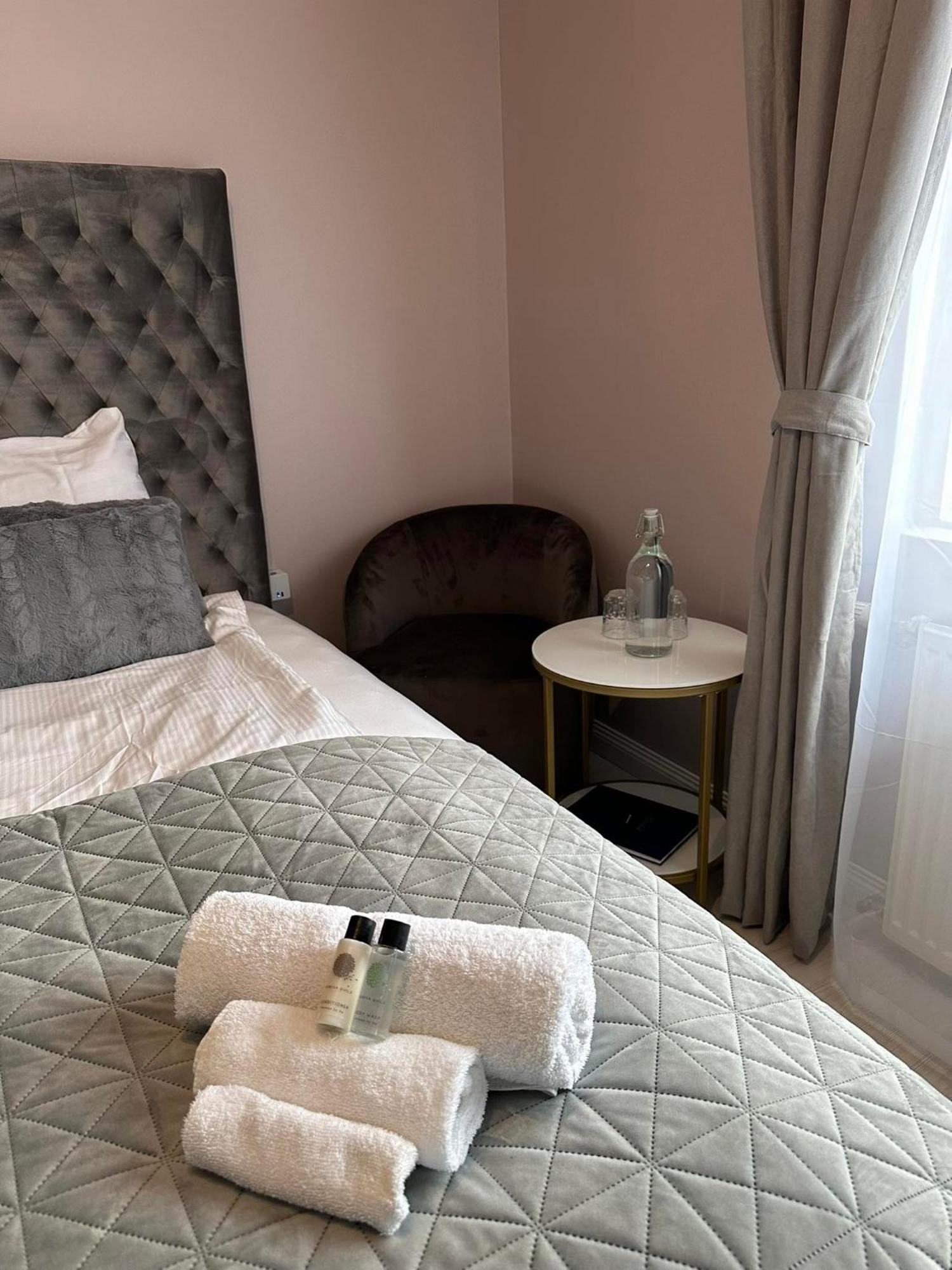 R&J Guesthouse Room Grindavik Luaran gambar